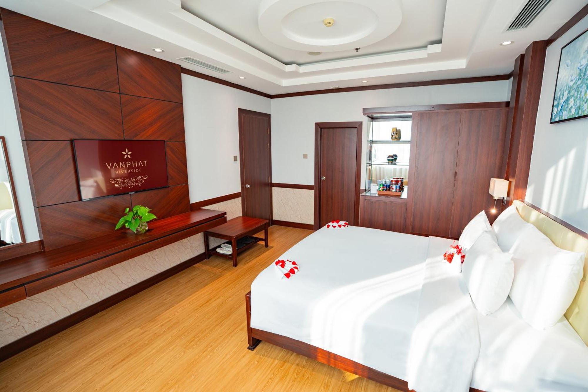 Van Phat Riverside Hotel Can Tho Εξωτερικό φωτογραφία