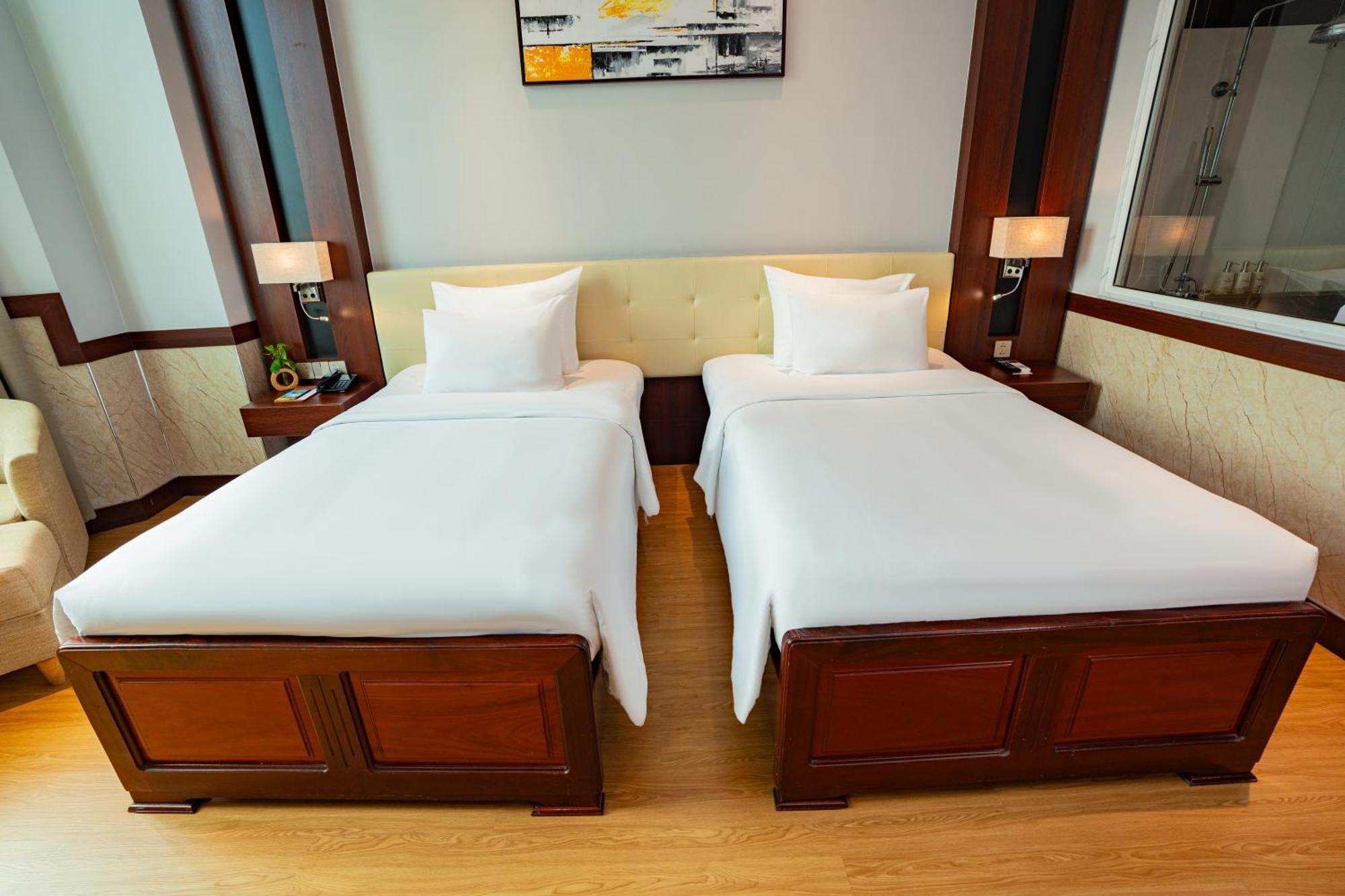 Van Phat Riverside Hotel Can Tho Εξωτερικό φωτογραφία