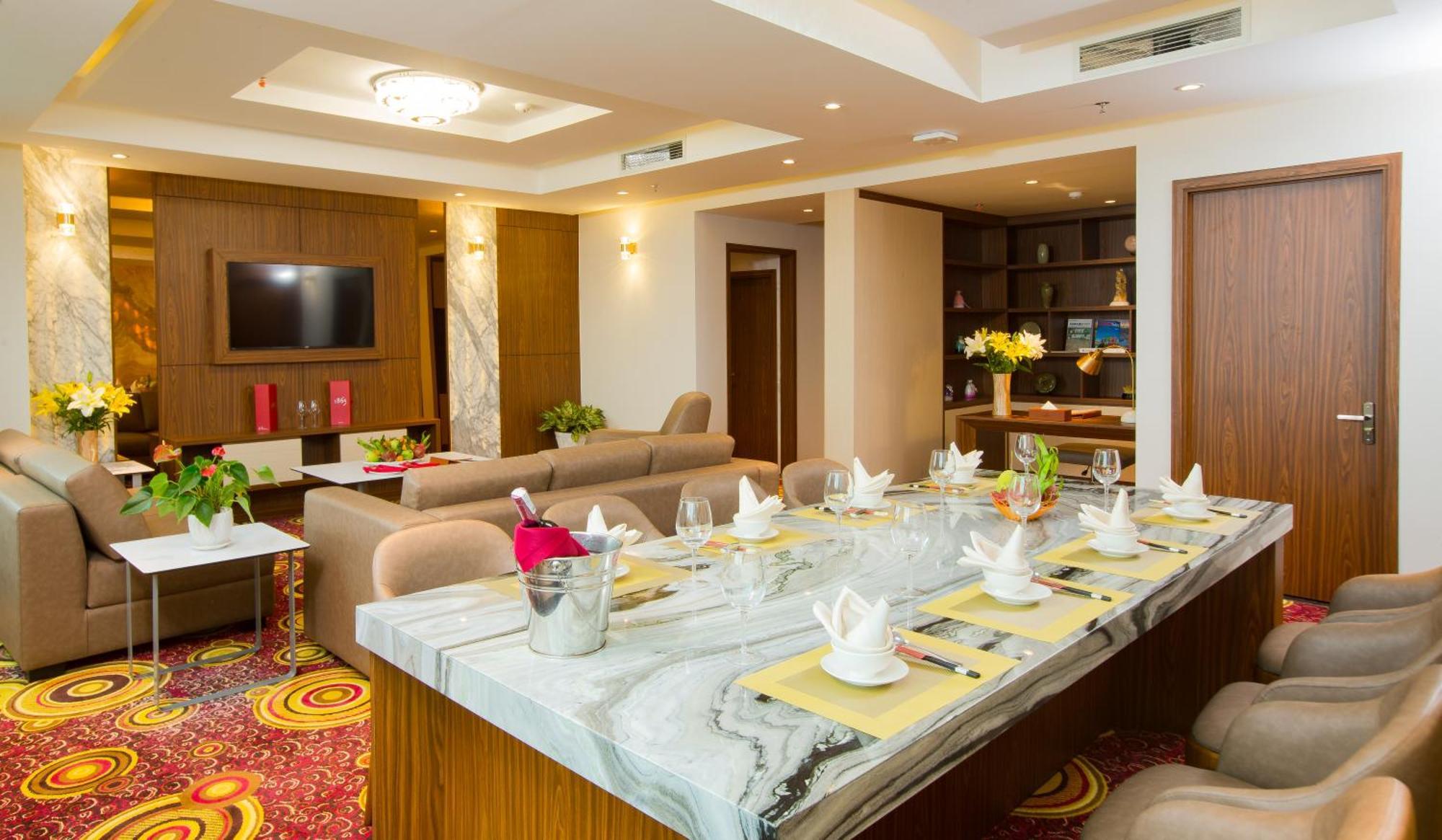 Van Phat Riverside Hotel Can Tho Εξωτερικό φωτογραφία
