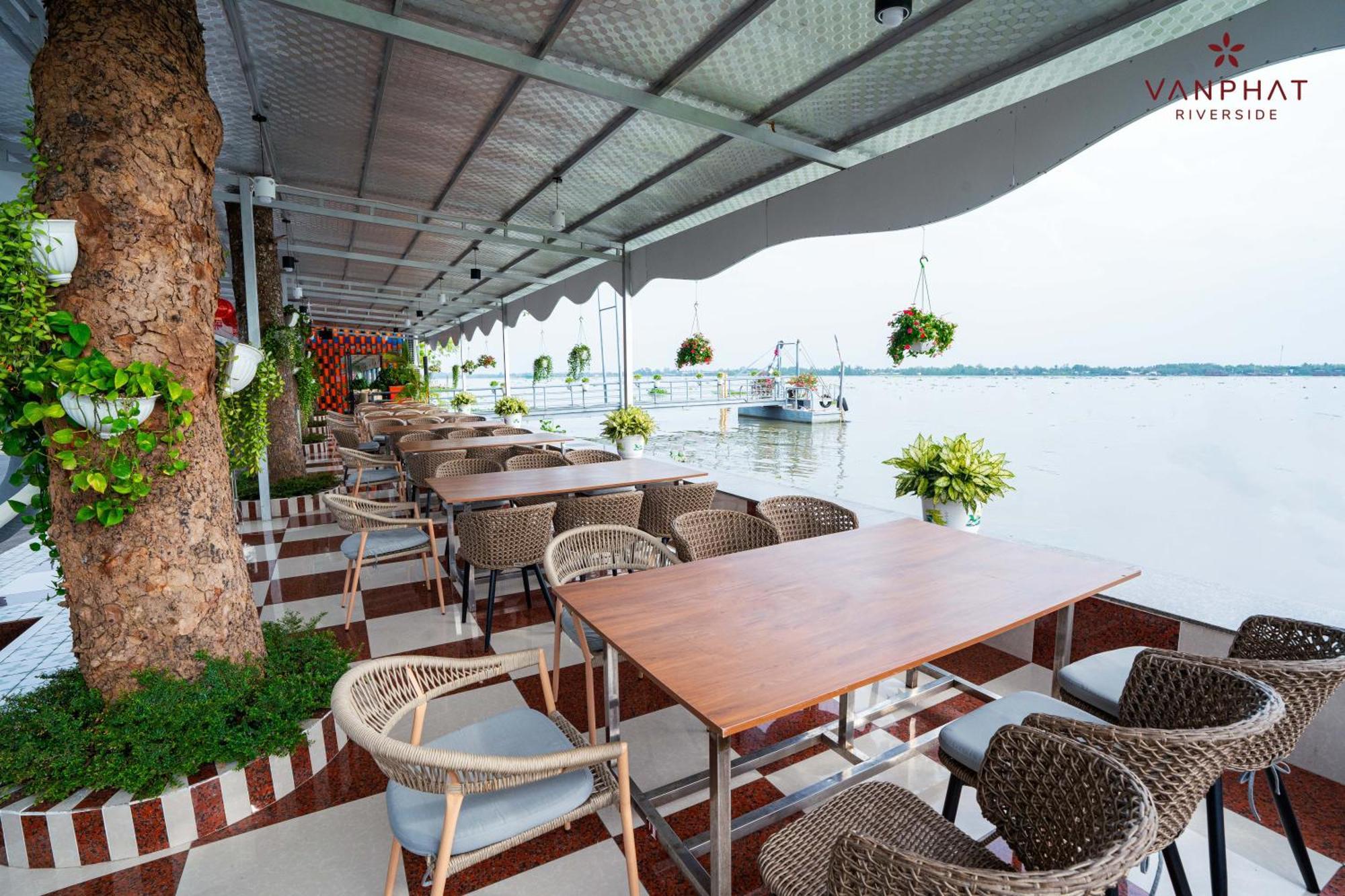 Van Phat Riverside Hotel Can Tho Εξωτερικό φωτογραφία